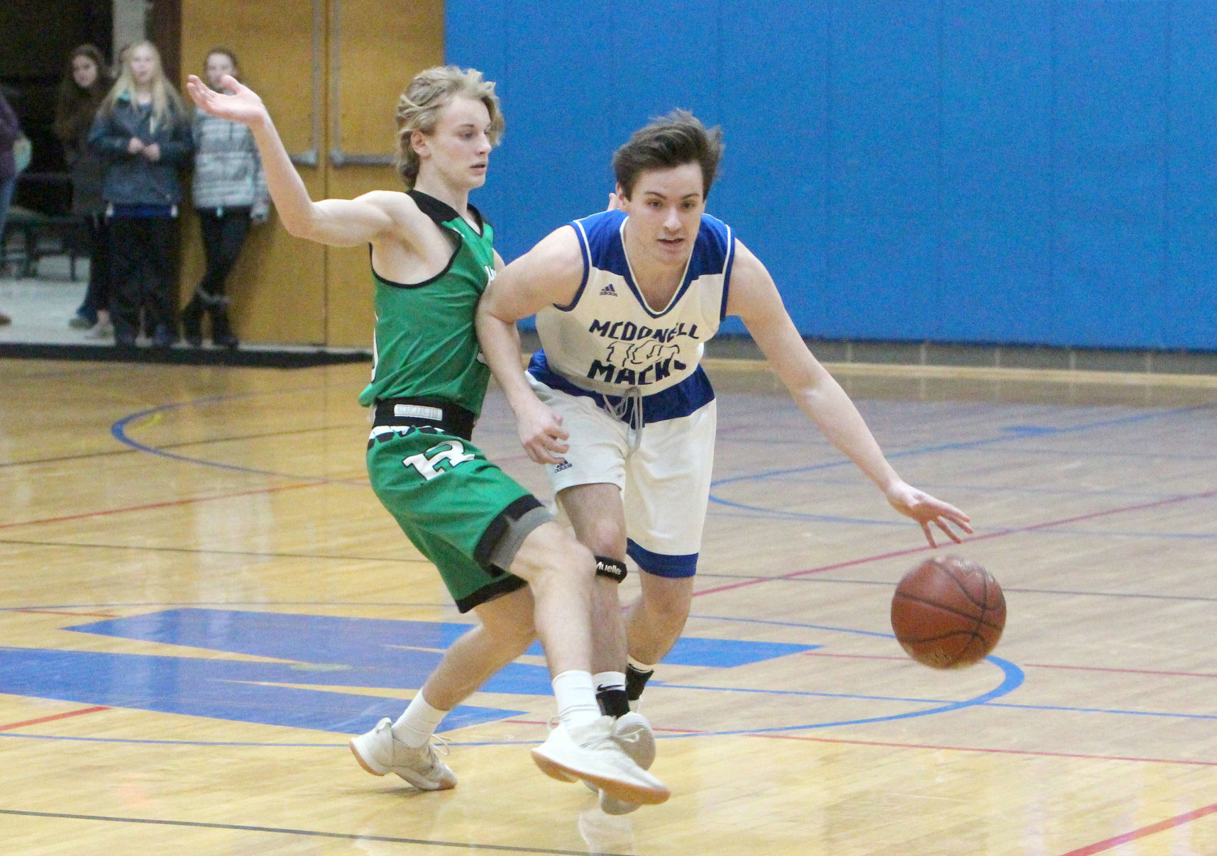 Eau Claire Regis at McDonell boys basketball 2-13-19